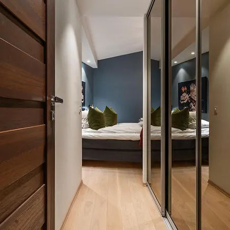 Enter Luxury Villa Tromsø