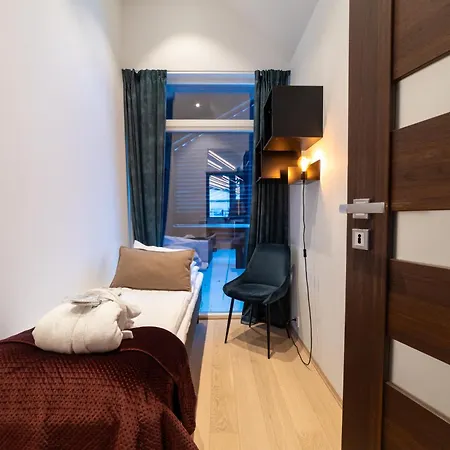 Villaer Enter Luxury