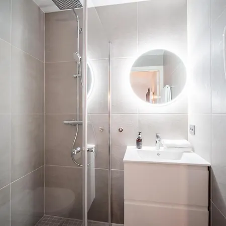 Enter Luxury Tromso