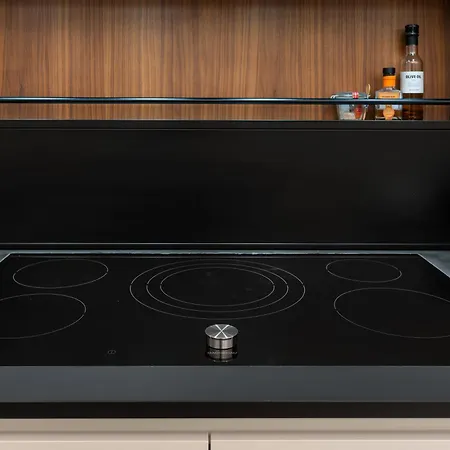 Enter Luxury Villa *