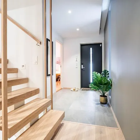 Enter Luxury Villa Tromsø